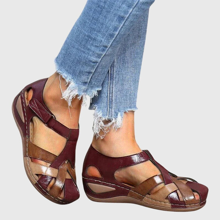 Clara Goslar | Bequeme Orthopädische Sandalen in Grün