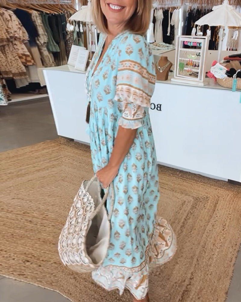 Isolde Bayreuth | Midi-Kleid mit Floralen Mustern und V-Ausschnitt