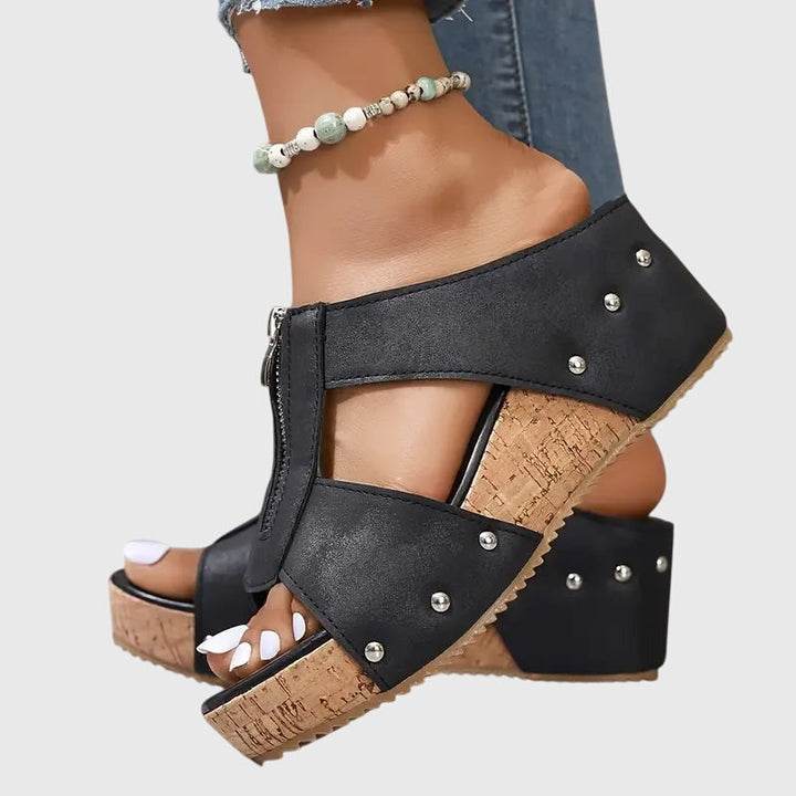 Ida Ansbach | Schicke Orthopädische Sandalen in Schwarz