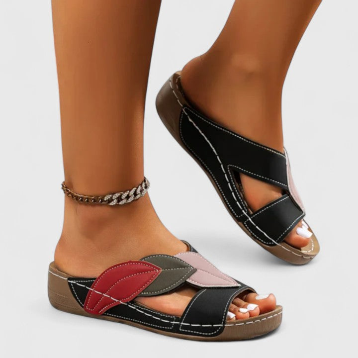Wilhelmine Freiburg | Bequeme Orthopädische Sandalen in Weiß