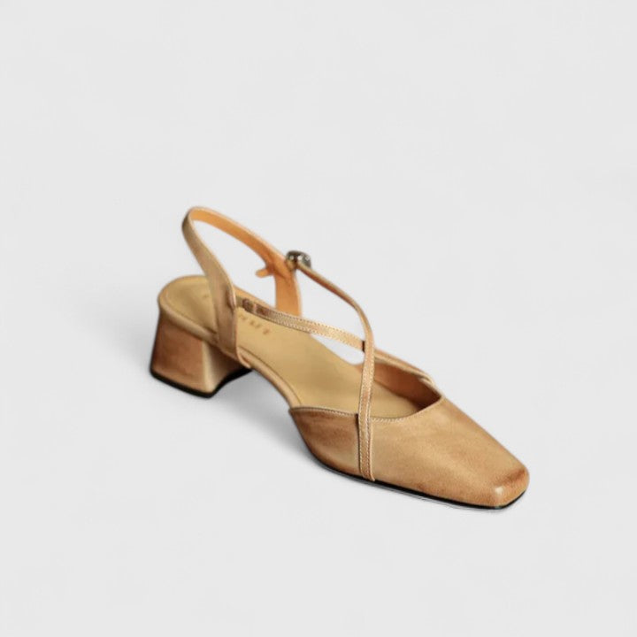 Hildegard Trier | Schicke Absatzsandalen in Rot