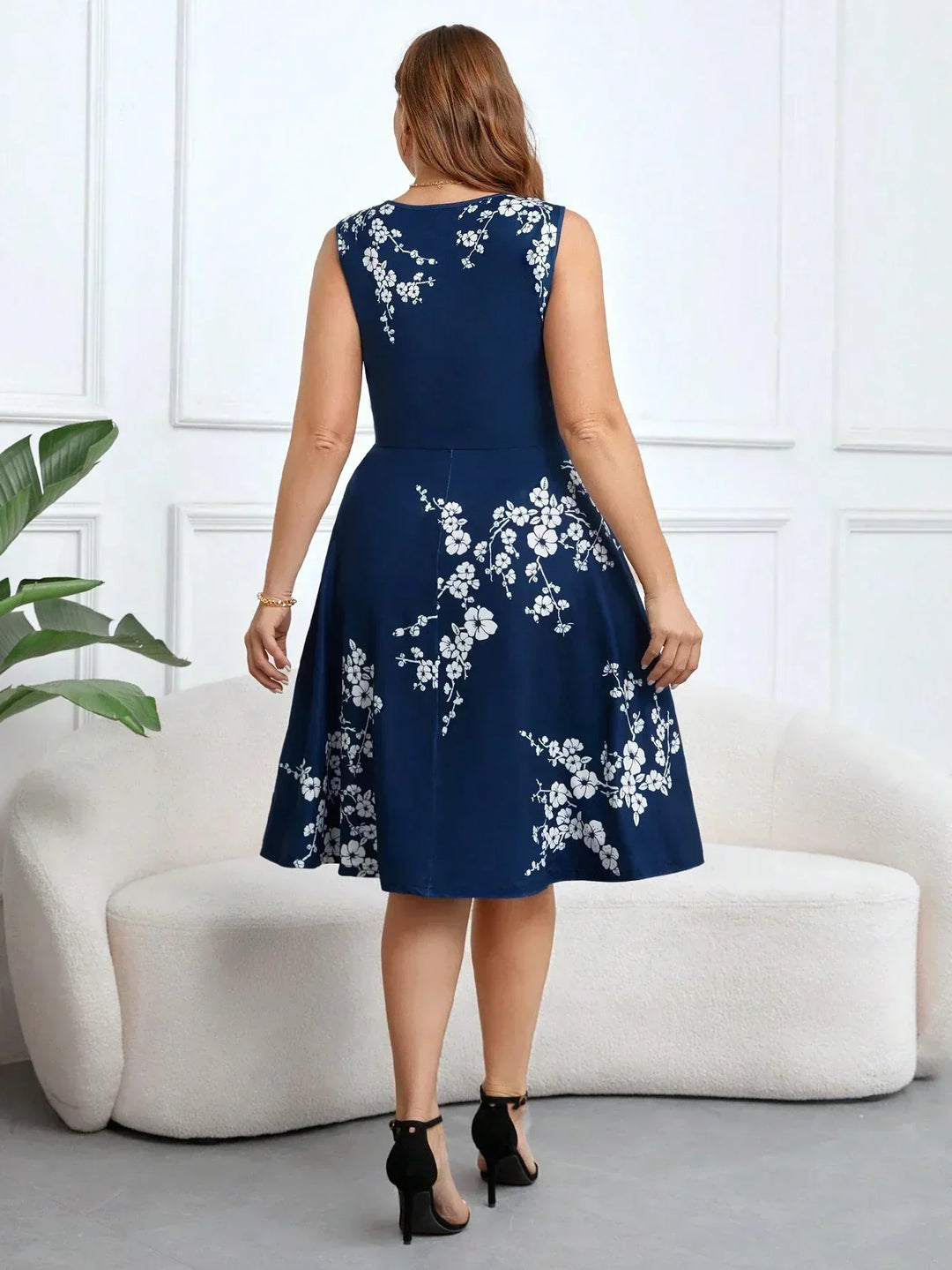 Charlotte Weimar | Blumenmuster Wickelkleid