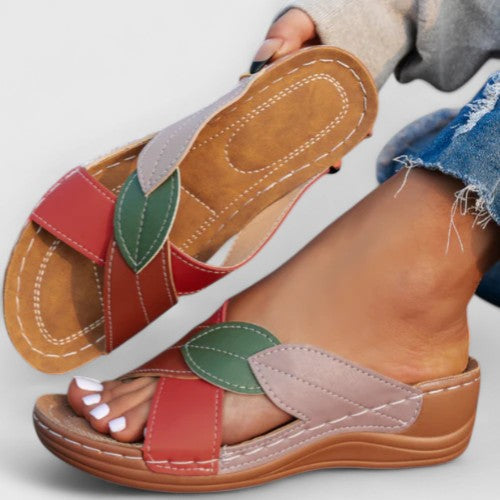 Wilhelmine Freiburg | Bequeme Orthopädische Sandalen in Weiß