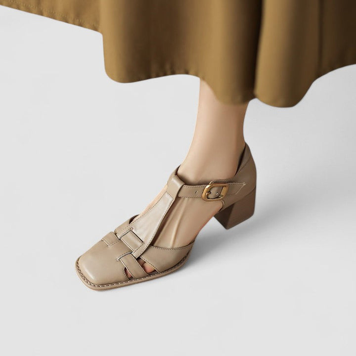 Greta Passau | Orthopädische T-Strap Blockabsatzsandalen