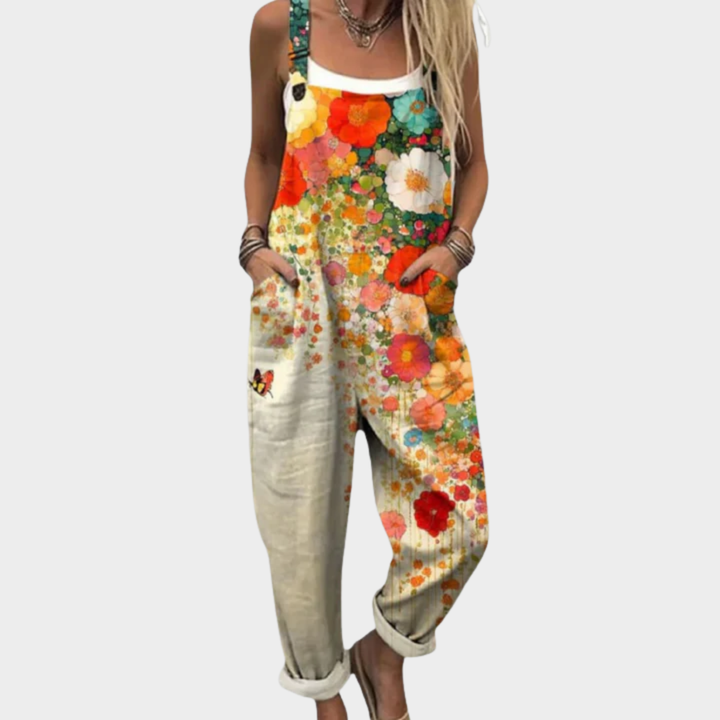 Rosalie Konstanz | Florale Latzhose mit Mohnblumen