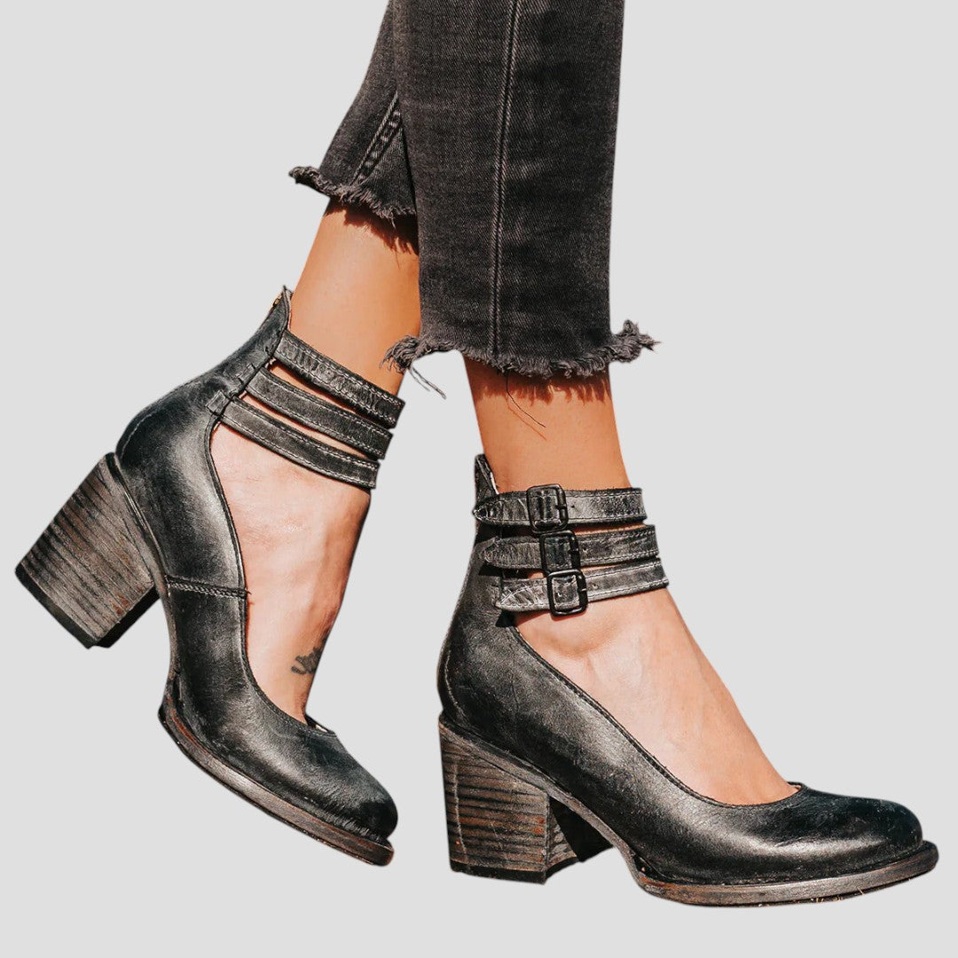 Josefine Münster | Elegante Orthopädische Stiefel