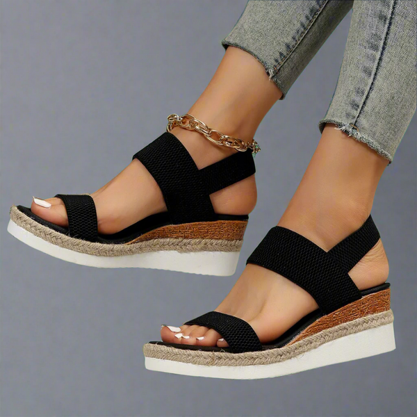 Waltraud Marburg | Orthopädische Sandalen mit Plateau