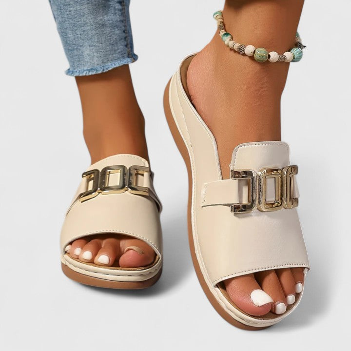 Anna Worms | Orthopädische Sandalen in Schwarz