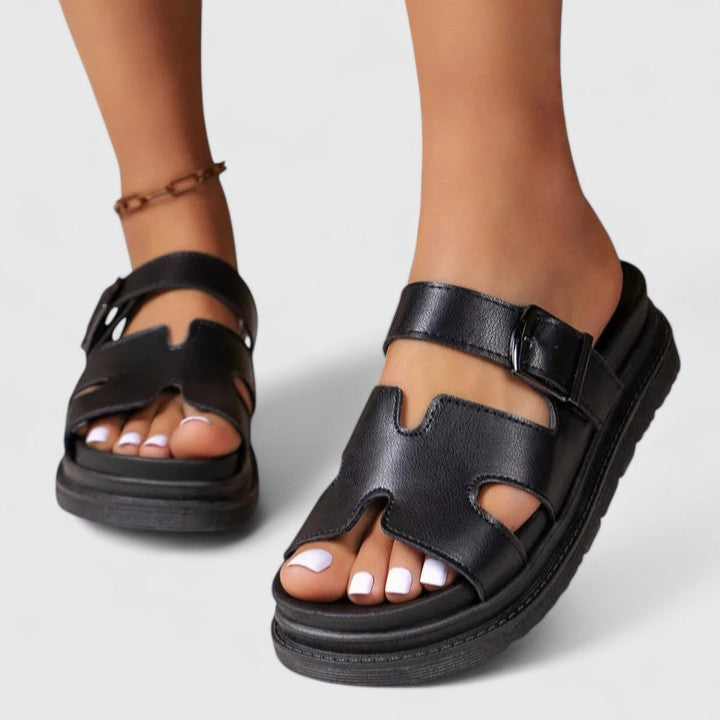 Sofia Münster | Elegante Orthopädische Sandalen in Weiß