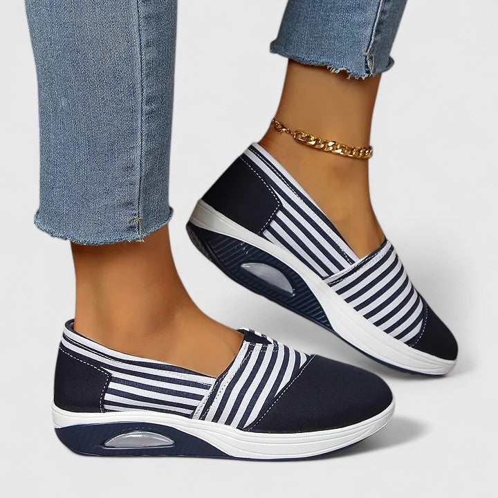Amalia Trier | Orthopädische Sneakers in Blau