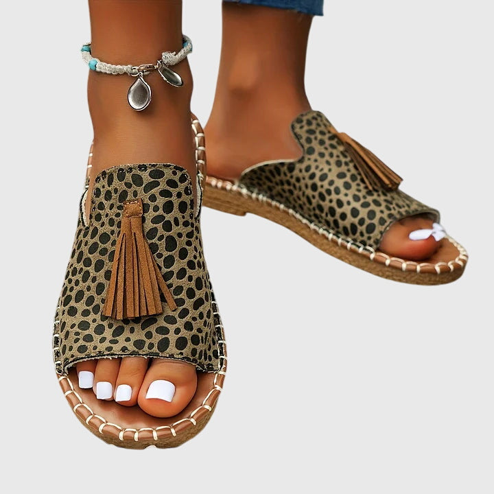 Emma Regensburg | Bequeme Orthopädische Sandalen in Stil 1