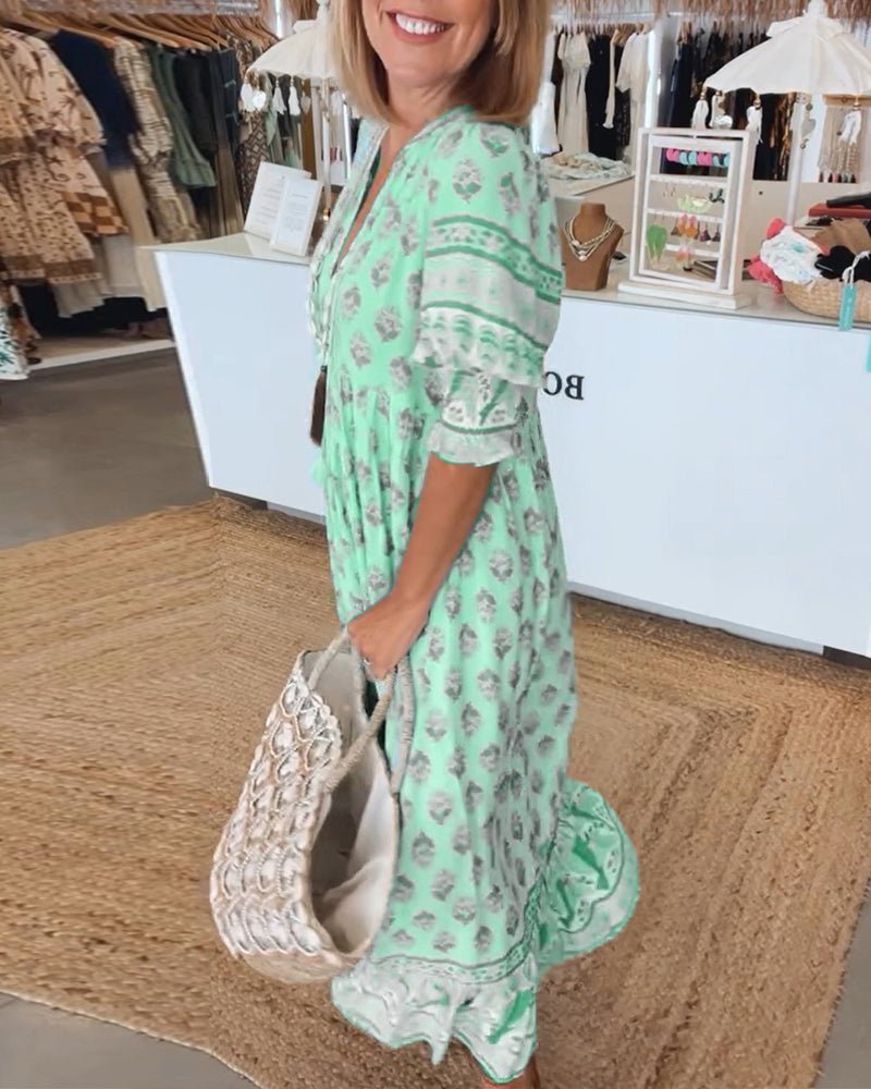 Isolde Bayreuth | Midi-Kleid mit Floralen Mustern und V-Ausschnitt