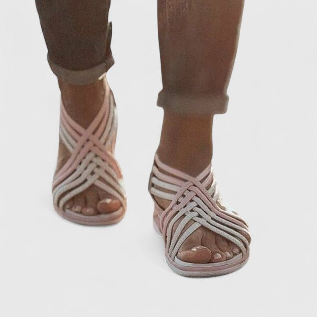 Theresa Worms | Elegante Orthopädische Sandalen in Schwarz