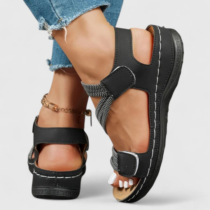 Antonia Münster | Orthopädische Sandalen in Schwarz