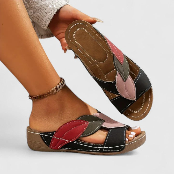 Wilhelmine Freiburg | Bequeme Orthopädische Sandalen in Weiß