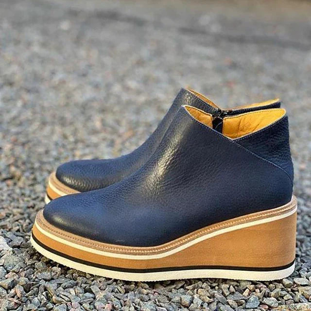 Ottilie Konstanz | Elegante Stiefel in Khaki