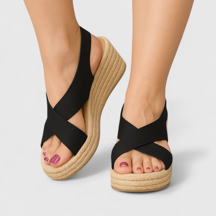 Ida Münster | Plateau-Sandalen mit Kreuzriemen