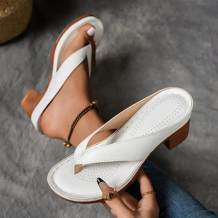 Ida Wismar | Elegante Orthopädische Sandalen in Gold