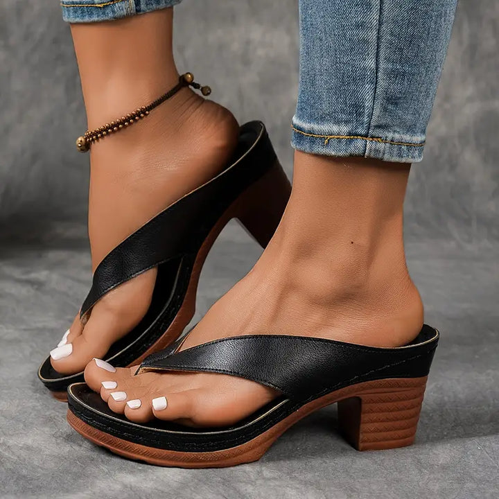 Ida Wismar | Elegante Orthopädische Sandalen in Gold