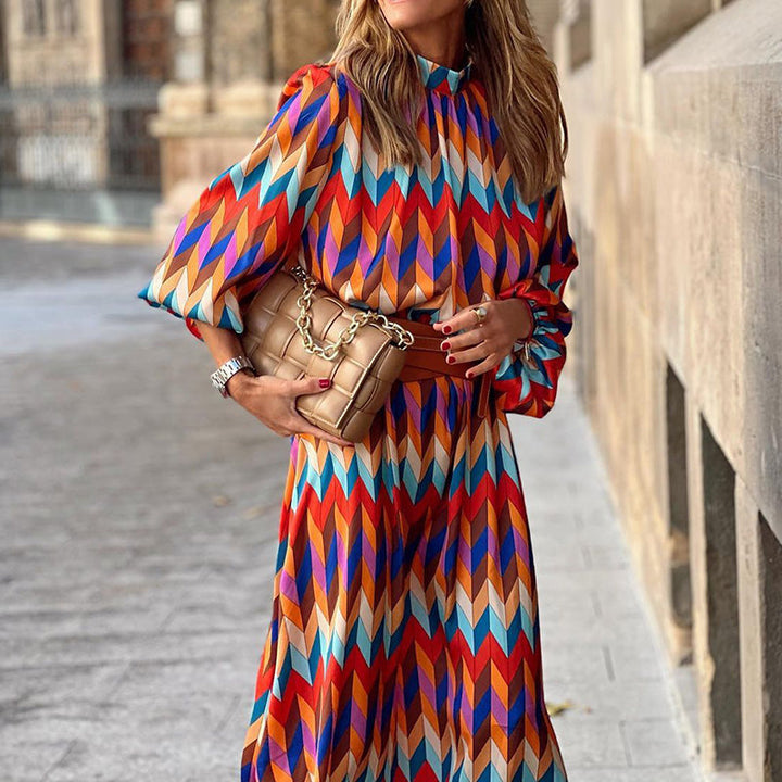 Brunhild Stralsund | Vibrante Geometrische Kleid