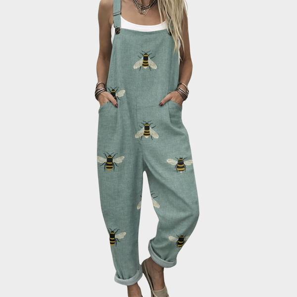 Rosalinde Celle | Latzhose mit Bienen-Print Salbeigrün