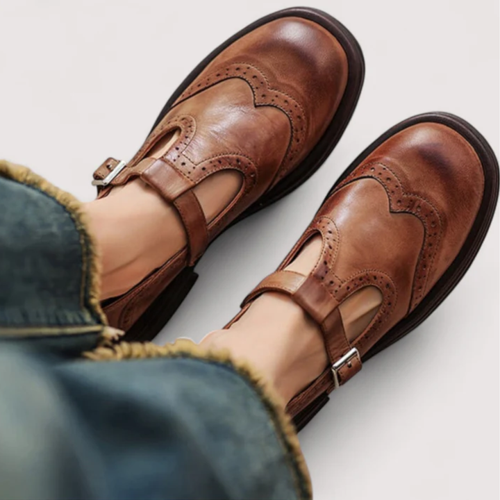 Rosalinde Schwerin | Klassische Mary Jane Schuhe