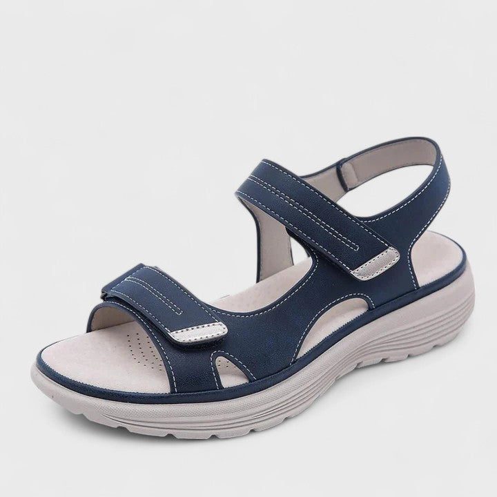 Katharina Goslar | Elegante Orthopädische Sandalen in Blau