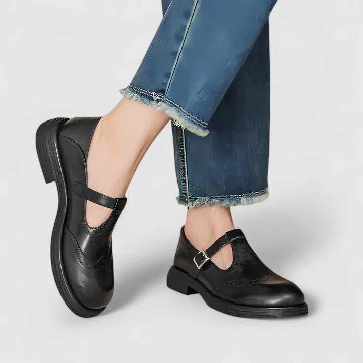 Rosalinde Schwerin | Klassische Mary Jane Schuhe
