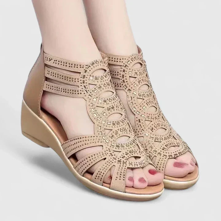 Josefine Ansbach | Elegante Sandalen in Braun