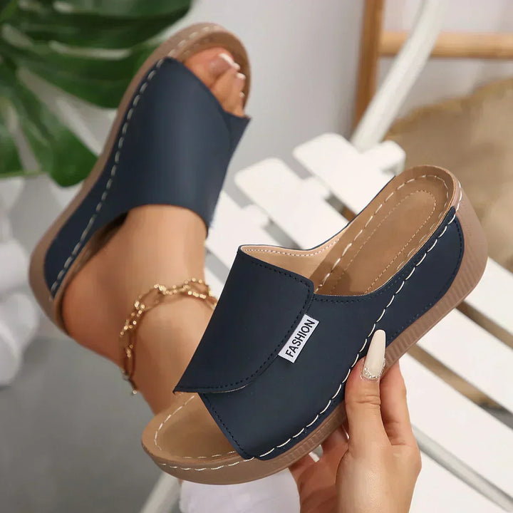 Ottilie Rüdesheim | Orthopädische Wedge-Sandalen in Braun