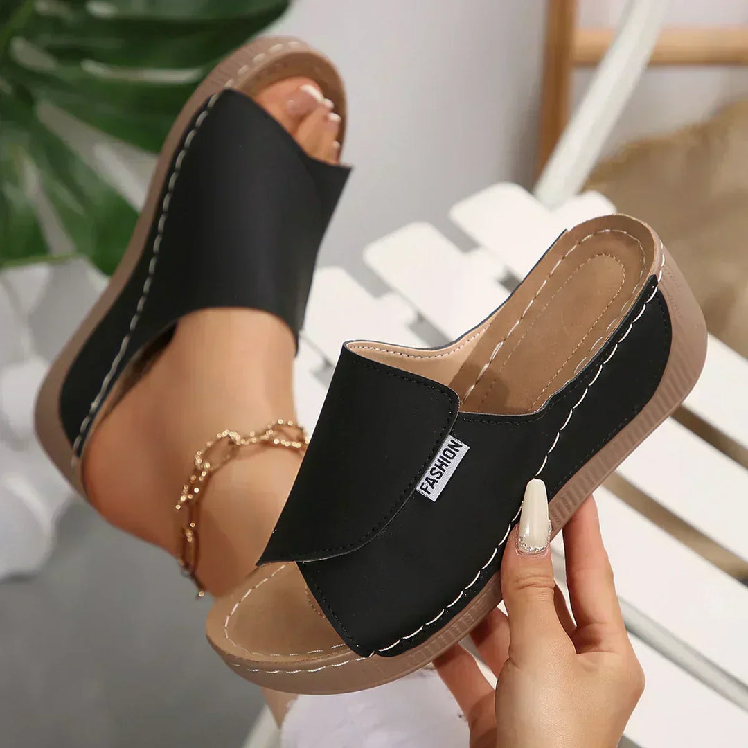 Ottilie Rüdesheim | Orthopädische Wedge-Sandalen in Braun
