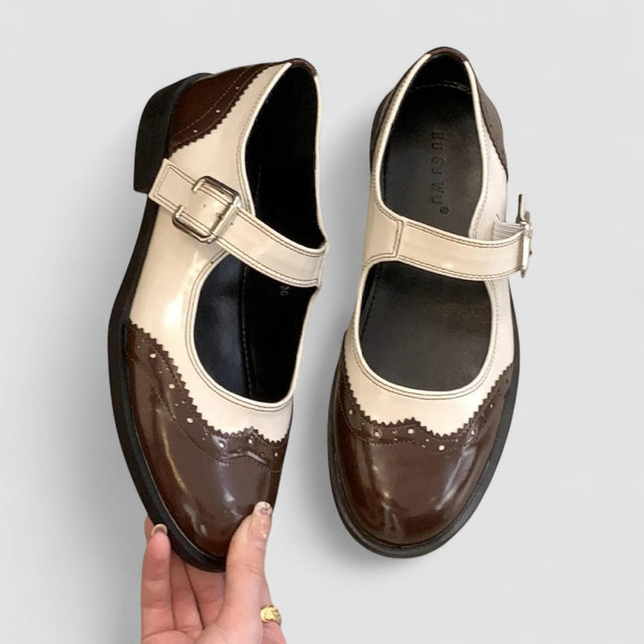 Charlotte Freiburg | Orthopädische Mary Jane Schuhe in Schwarz
