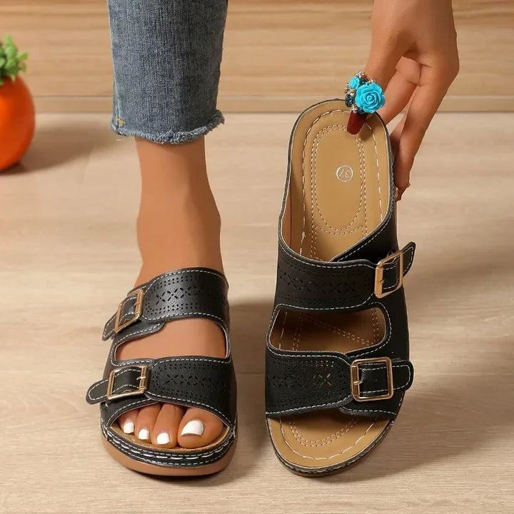 Gudrun Rothenburg | Verstellbare Orthopädische Sandalen