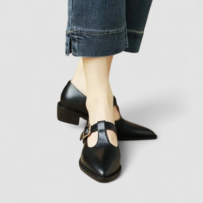 Almut Trier | Orthopädische Mary Jane Schuhe in Beige