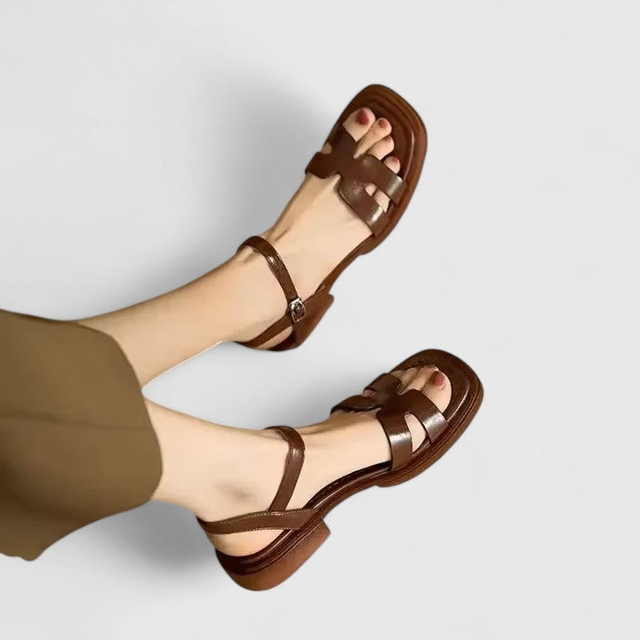 Antonia Trier | Elegante Sandalen in Schwarz