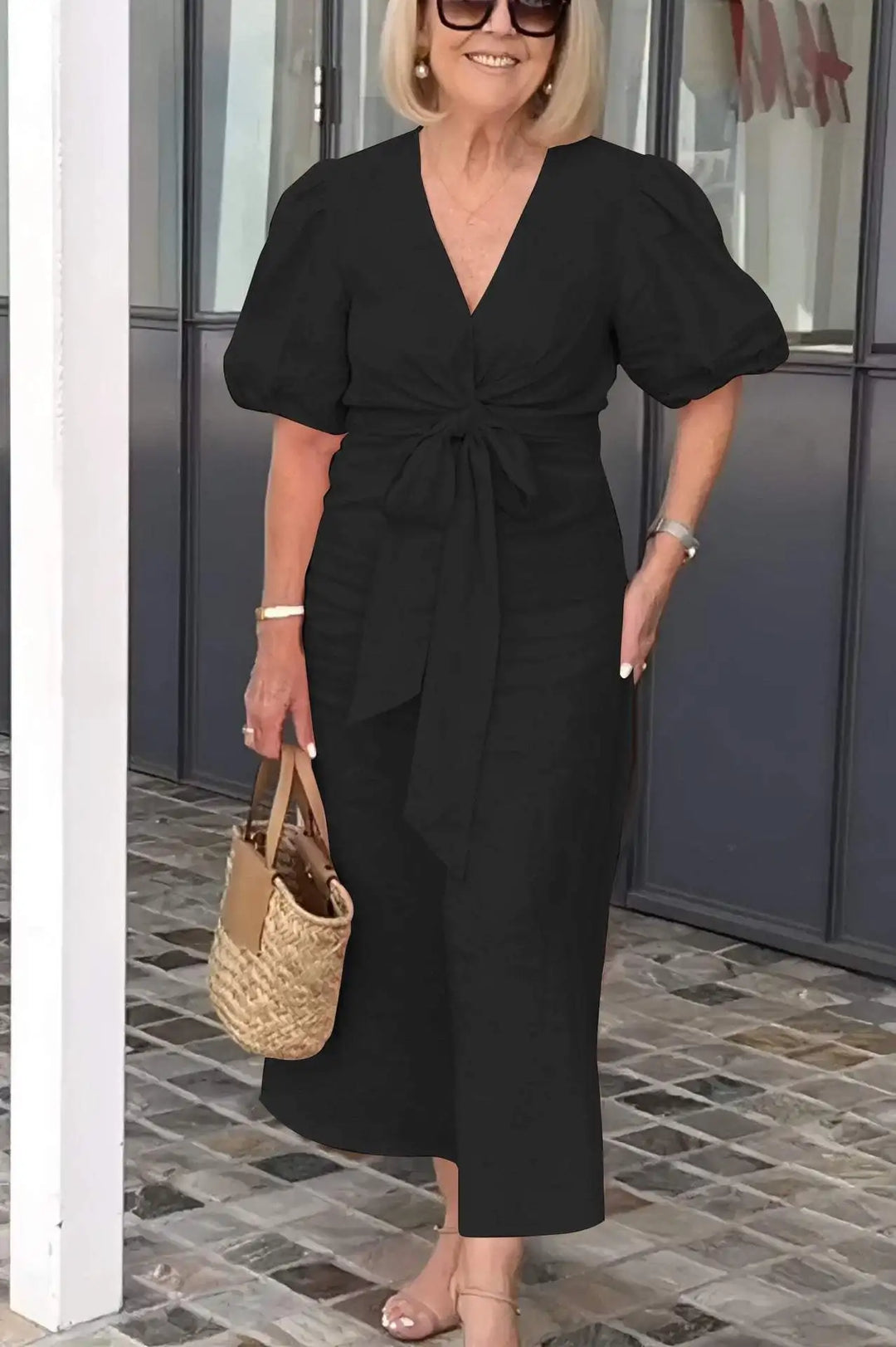 Cornelia Potsdam | Elegantes Midi-Kleid mit V-Ausschnitt