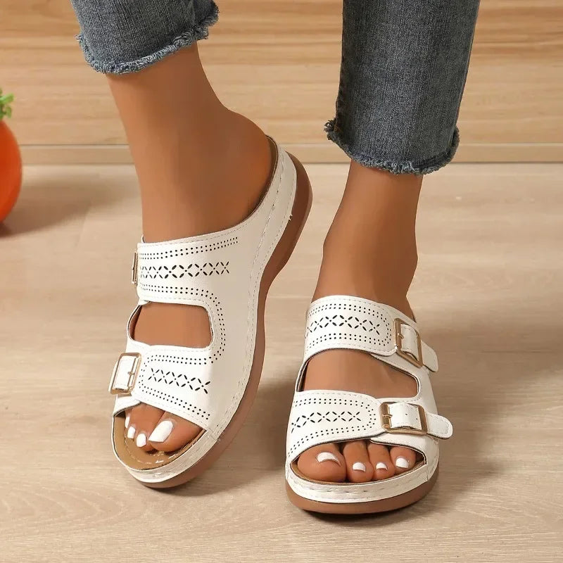Gudrun Rothenburg | Verstellbare Orthopädische Sandalen