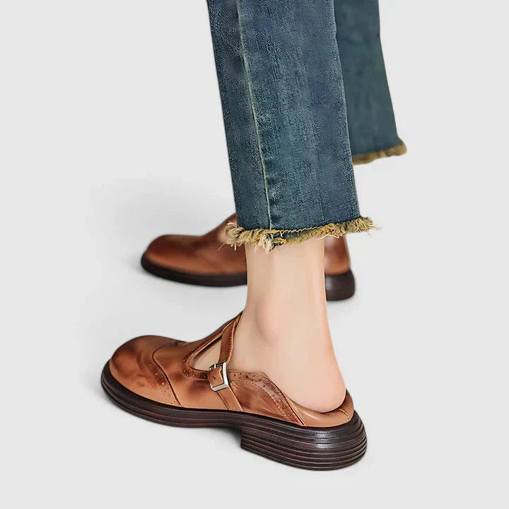 Rosalinde Schwerin | Klassische Mary Jane Schuhe