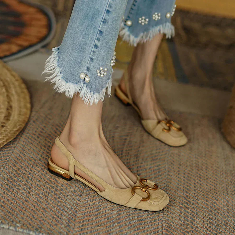 Lena Landshut | Stylische Komfortsandalen