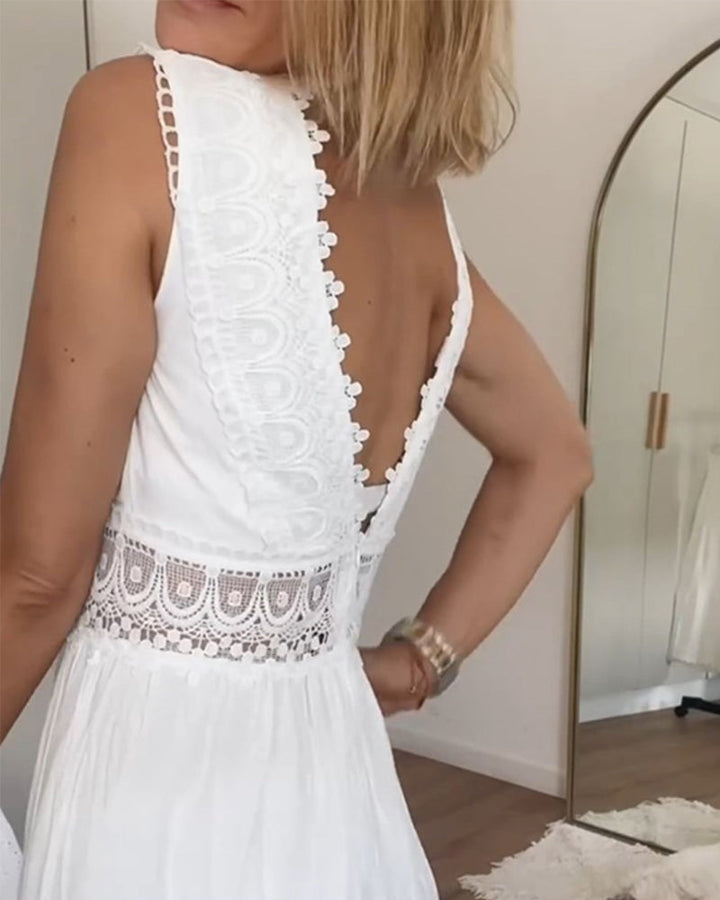 Josefine Bayreuth | Spitzen-Camisolekleid mit V-Ausschnitt