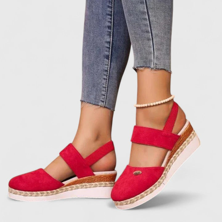 Paulina Lübeck | Bequeme Orthopädische Sandalen in Beige