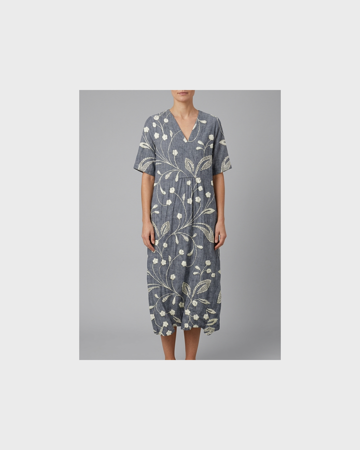 Antonia Görlitz | Bequeme Sommerkleid