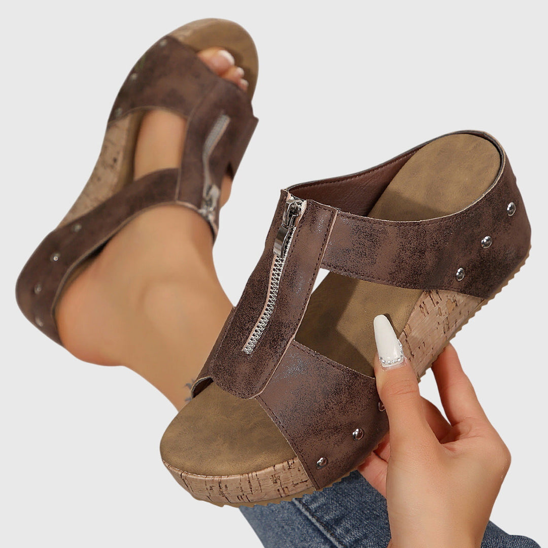 Ida Ansbach | Schicke Orthopädische Sandalen in Schwarz