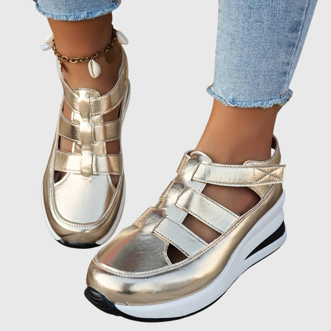 Katharina Schwerin | Vielseitige Orthopädische Sandalen