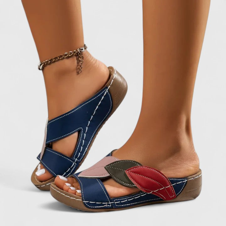 Wilhelmine Freiburg | Bequeme Orthopädische Sandalen in Weiß