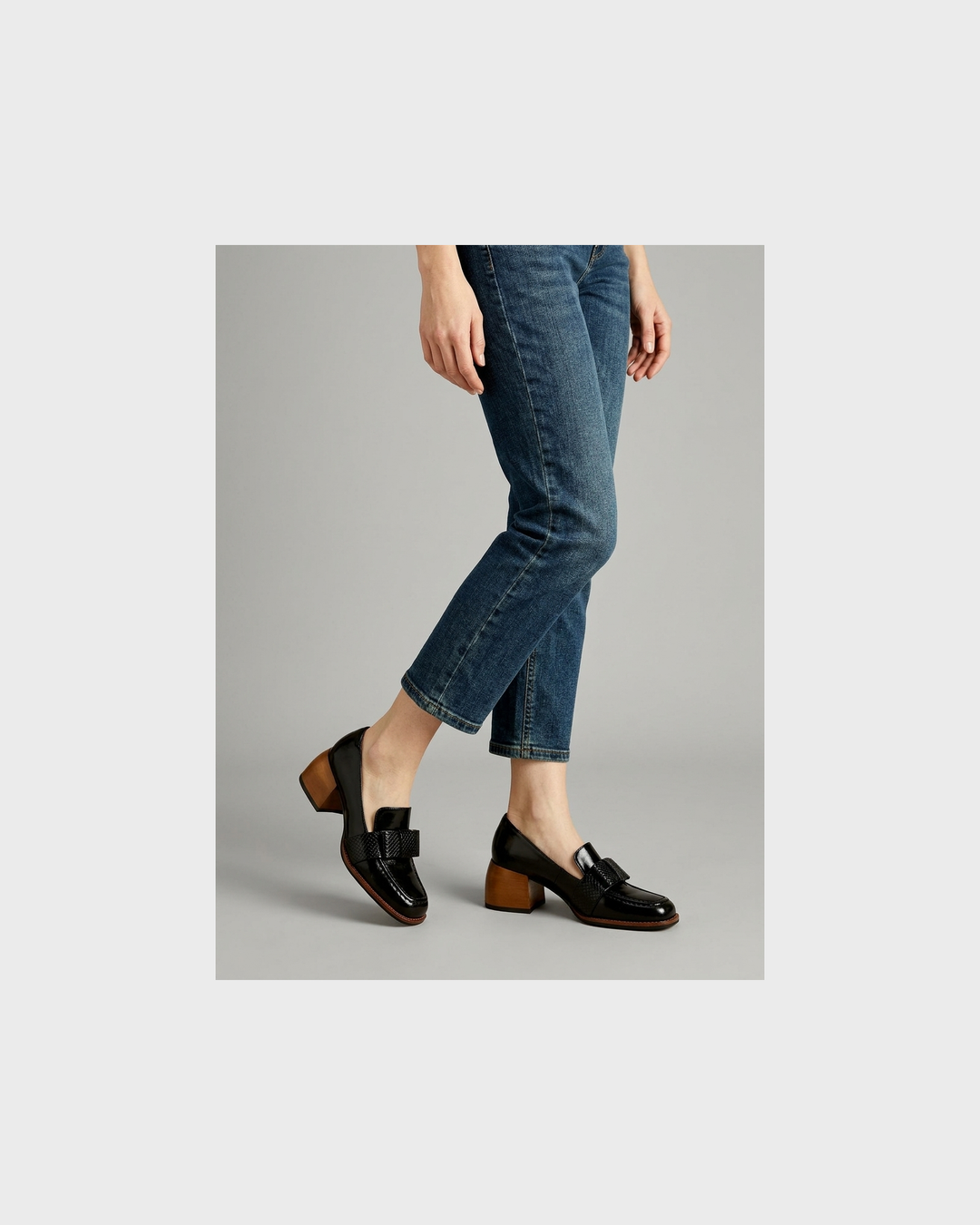 Charlotte Eisenach | Loafers Knoten