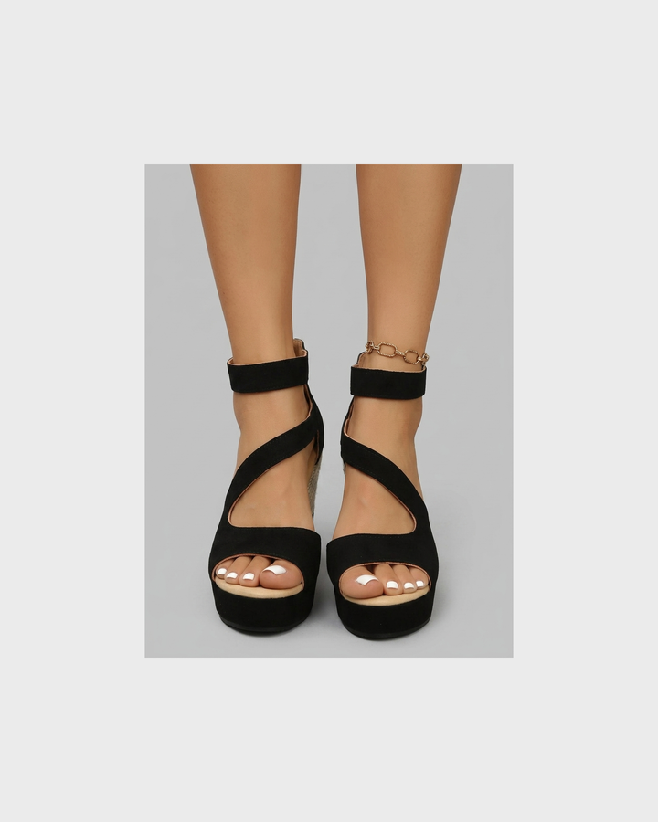 Charlotte Goslar | Elegante Absatzsandalen