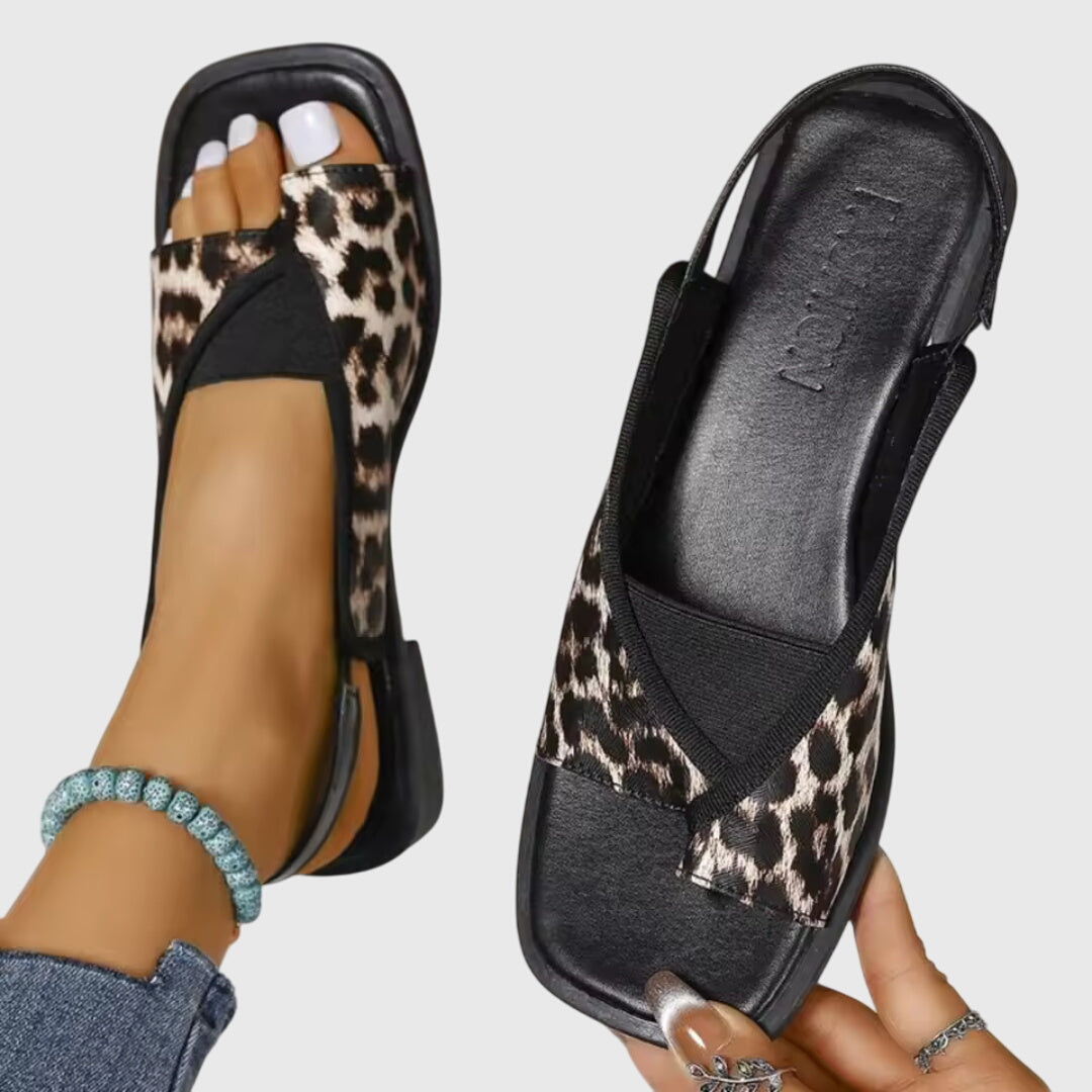 Paulina Ulm | Trendige Orthopädische Sandalen