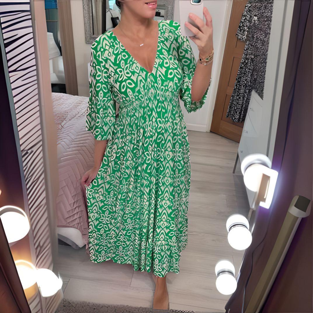 Marlene Wismar | Bedrucktes Boho-Kleid in Rot