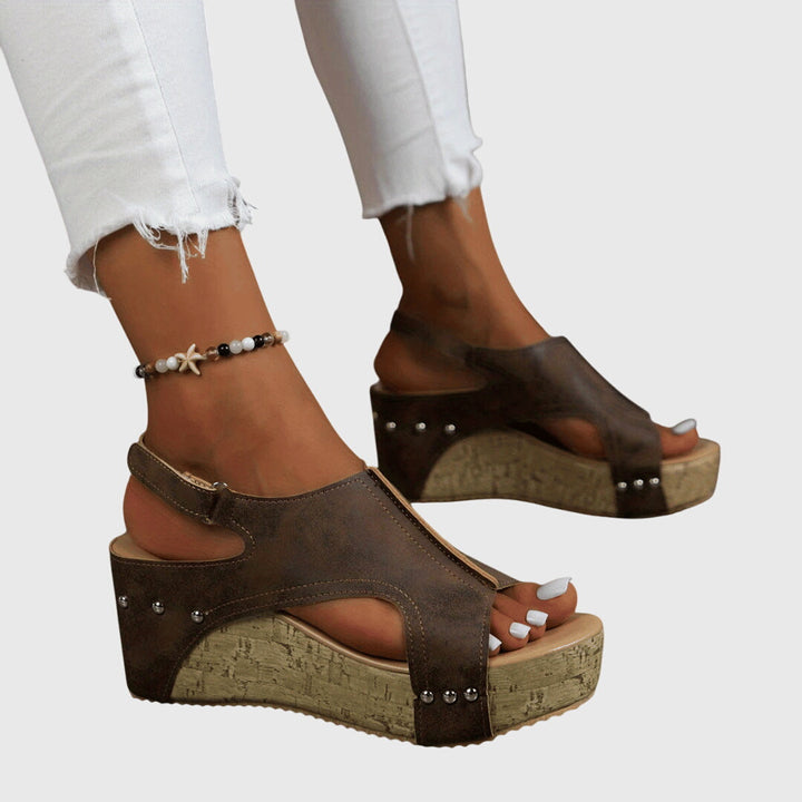 Luise Wismar | Schicke Orthopädische Sandalen in Beige